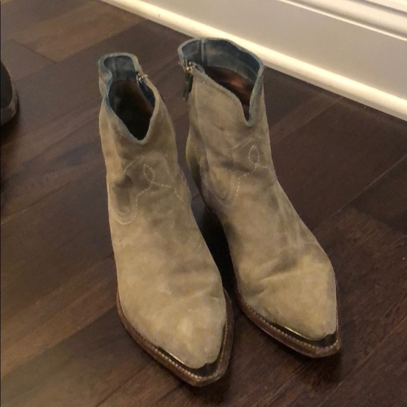 frye shane tip short boot